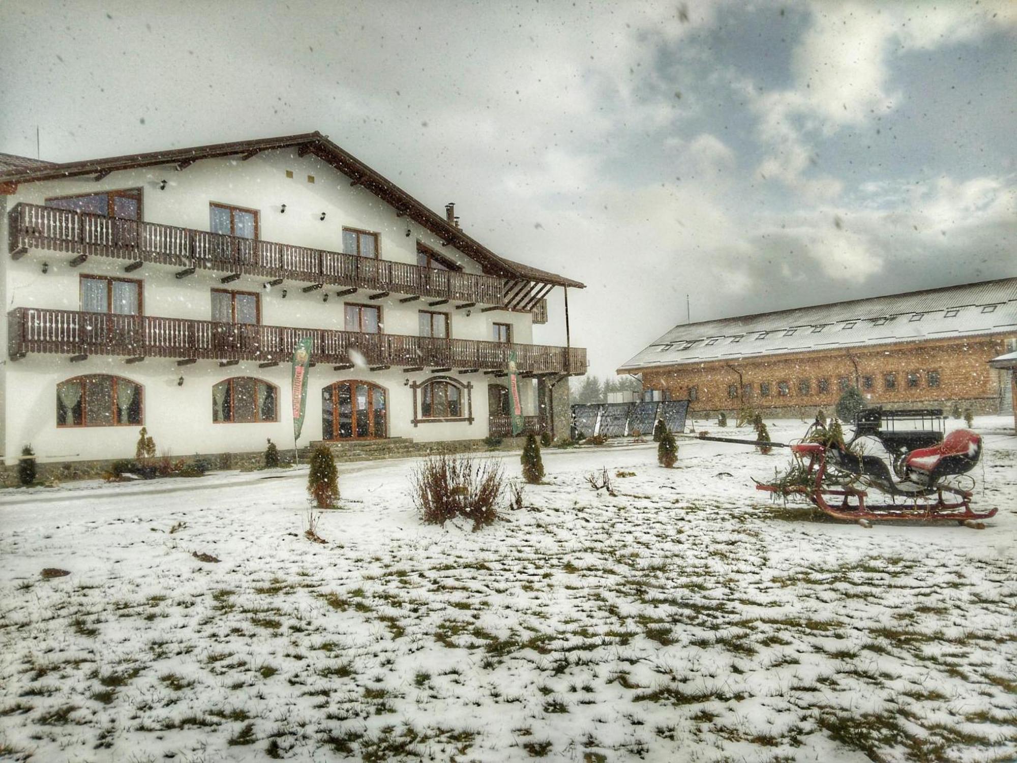 Rîşnov Complex Panicel מראה חיצוני תמונה